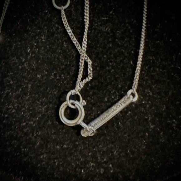 Kendra Scott DIAMOND 14k Fine Jewelry “ELISA” in white gold—LIKE NEW condition - Picture 8 of 13